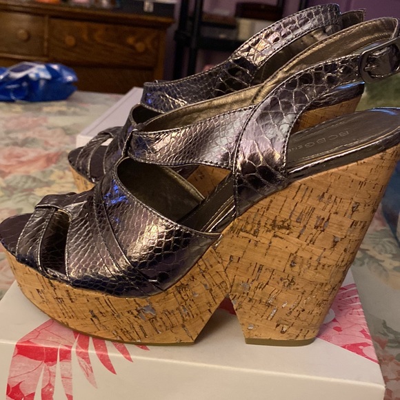 BCBGeneration wedge sandals - Picture 14 of 16